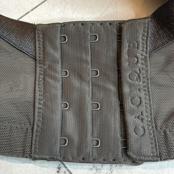 NWT NWOT Cacique Lane Bryant Womans Bra Gray Full Coverage UNDERWIRE SIZE 42DDD - Picture 5 of 8